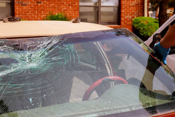 Express Mobile Auto Glass Services in Manhattan Beach