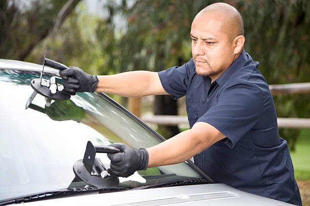 Windshield Replacement in Manhattan Beach CA